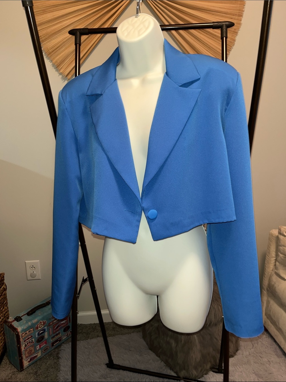 Boohoo Bright Blue Cropped Blazer